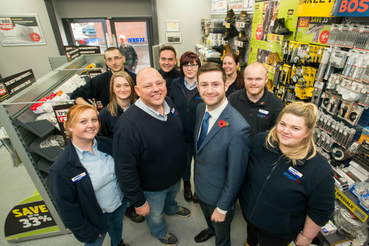 Jim McMahon MP visits New Oldham – Royton Screwfix store