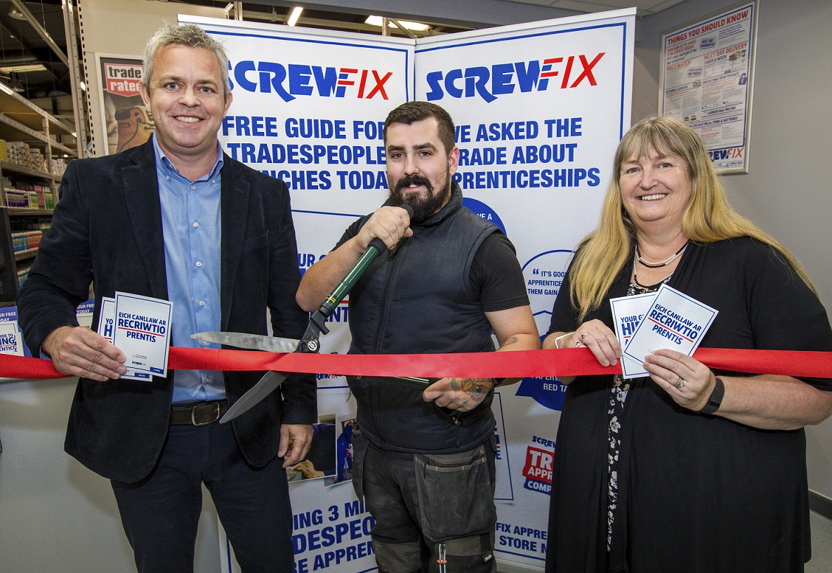 Screwfix partners with the Welsh government to help tradespeople hire apprentices