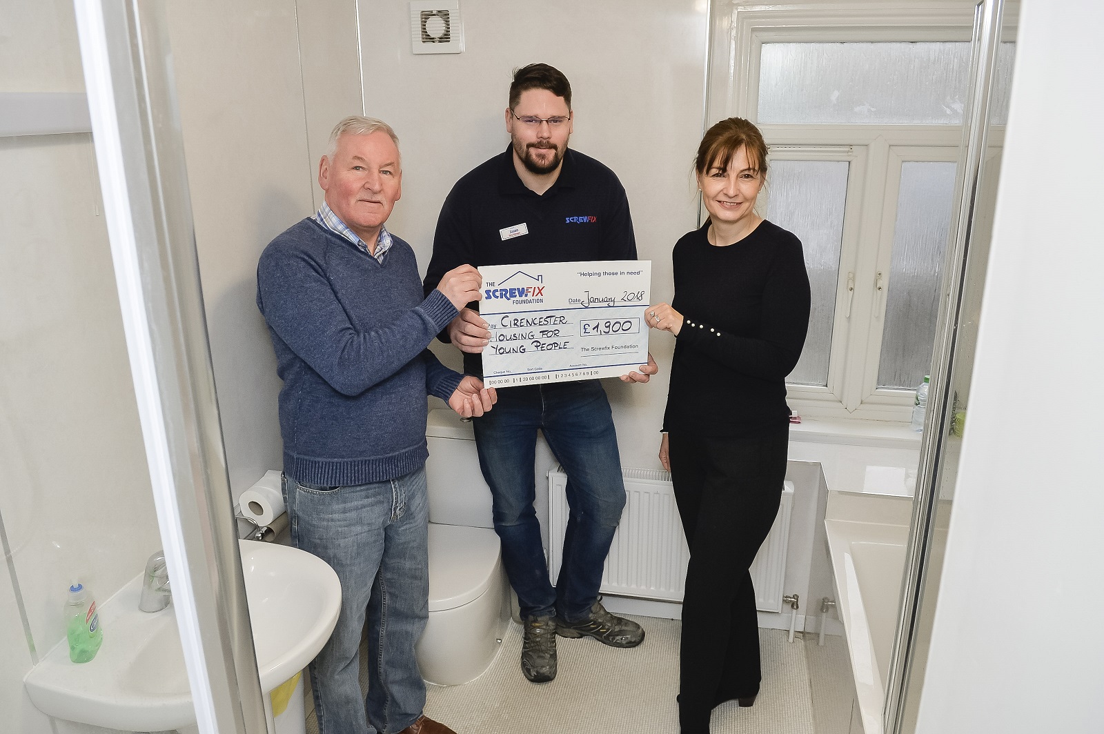 Cirencester Housing for Young People receives generous donation from the Screwfix Foundation