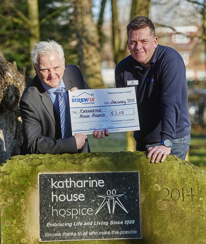 Katharine House Hospice receives generous donation from the Screwfix Foundation