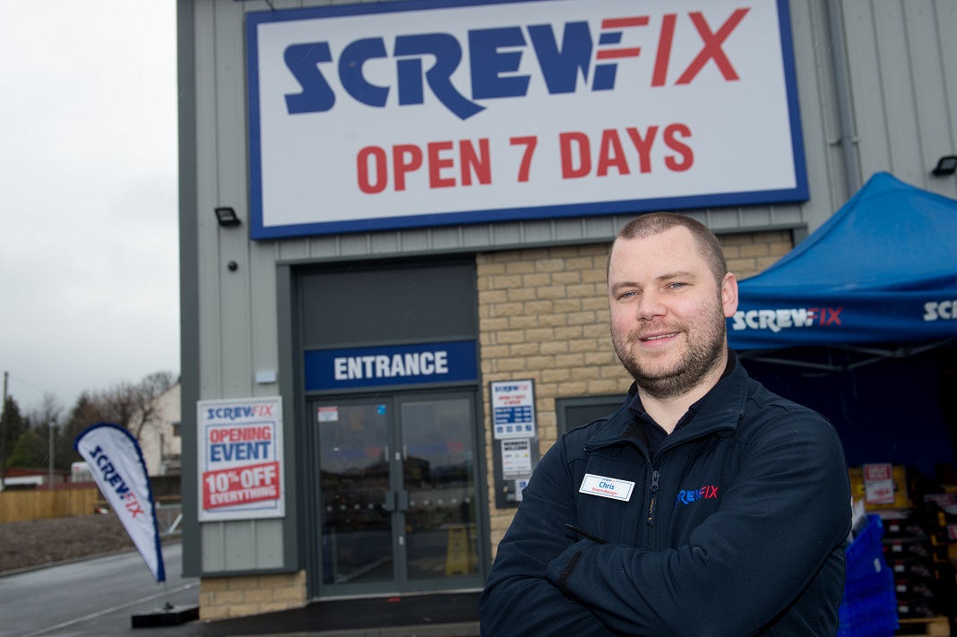 Nelson celebrates new Screwfix store opening