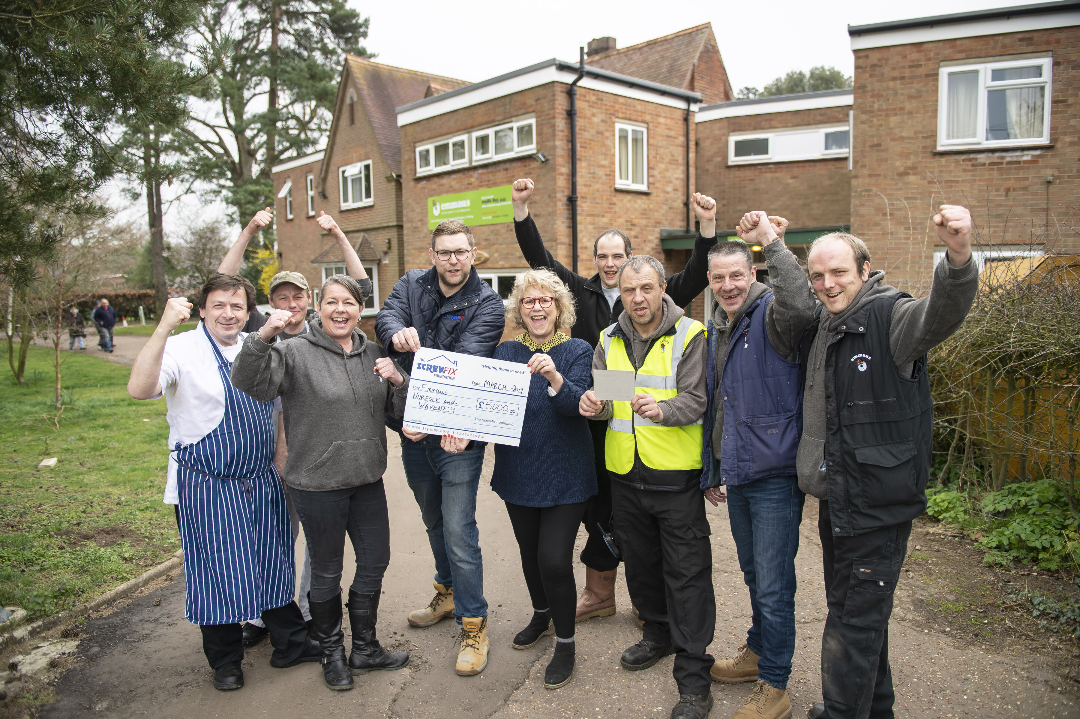 Emmaus Norfol & Waveny charity gets a helping hand from the Screwfix Foundation