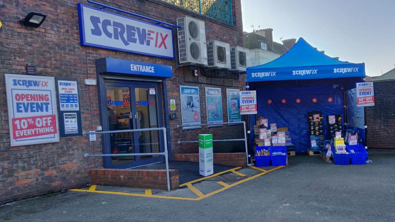 Screwfix opens its doors in Purley