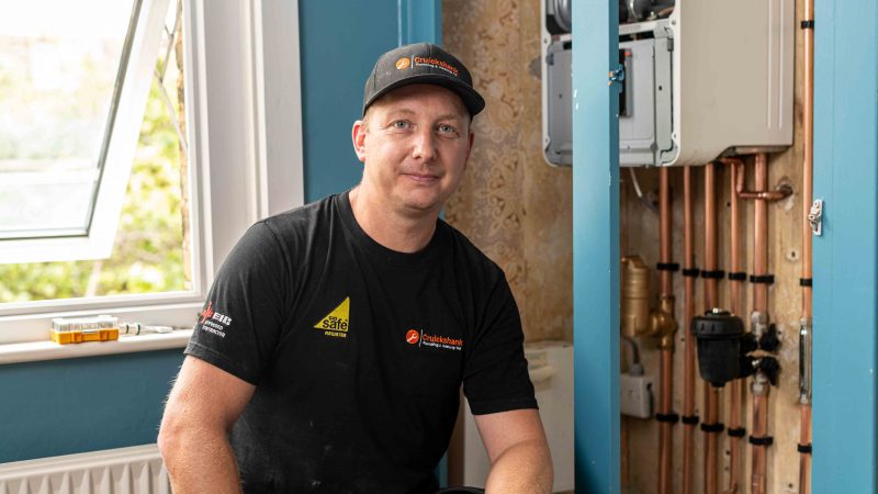 HEATING ENGINEER FROM BEXLEY IS A SCREWFIX TOP TRADESPERSON FINALIST!