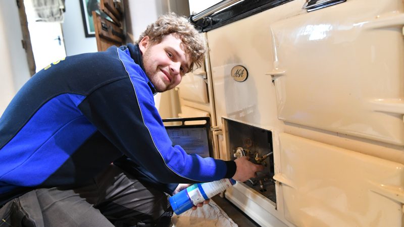 FUTURE GAS ENGINEER FROM BUXTON IS A SCREWFIX TRADE APPRENTICE FINALIST!